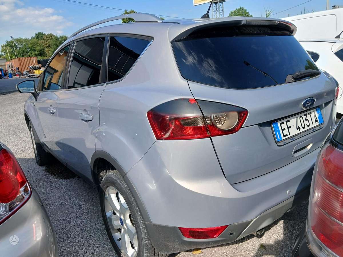 Ford Kuga 2011 — photo 14