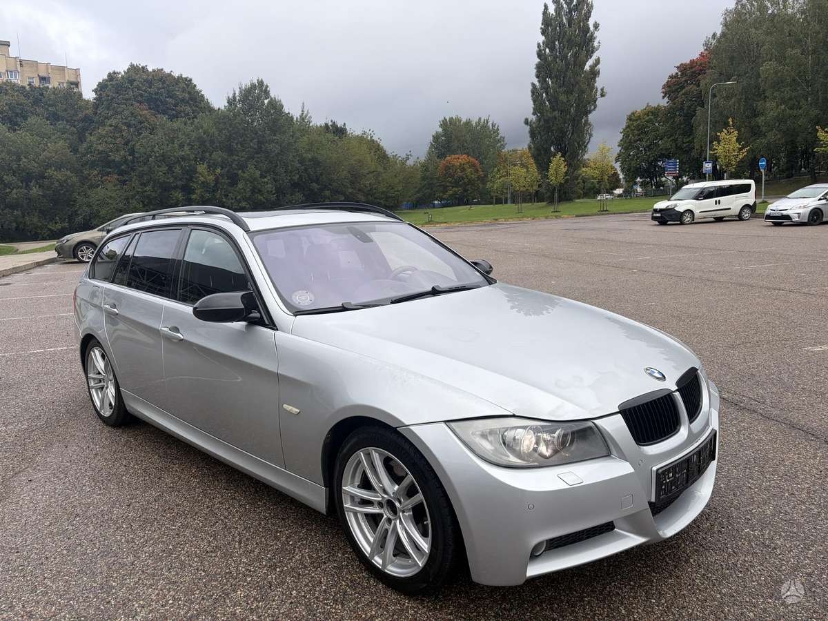 BMW 325 2008 — photo 5