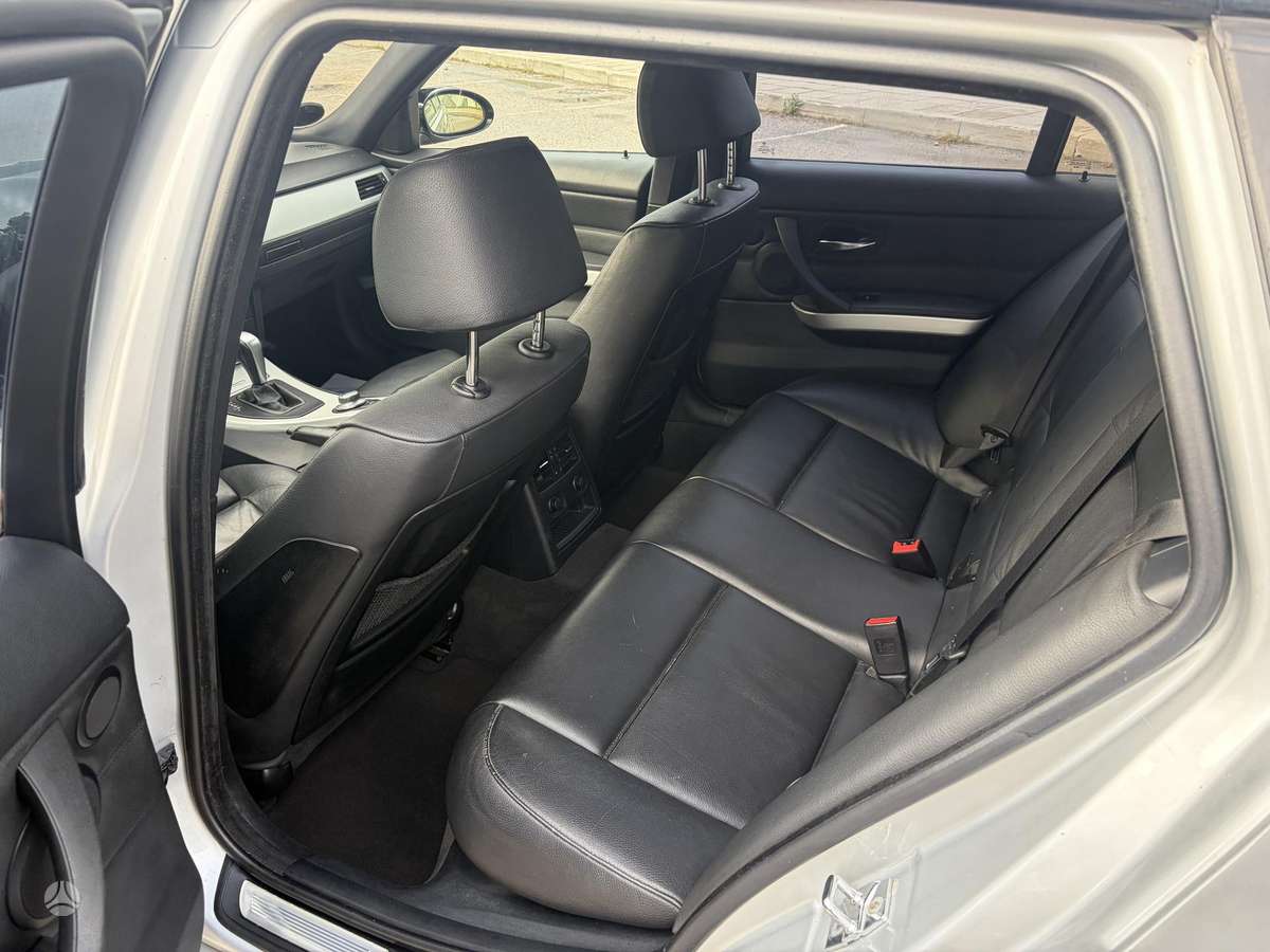 BMW 325 2008 — photo 8
