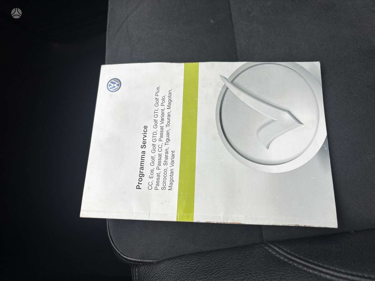 Volkswagen Sharan 2011 — photo 19