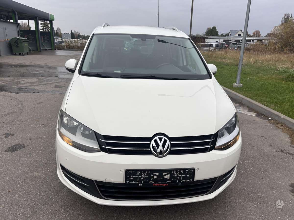 Volkswagen Sharan 2011 — engine 1968 cm³, 140 HP (103kW)