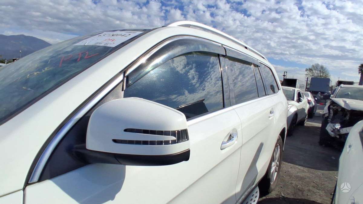 Mercedes-Benz GL450 2015 — photo 36