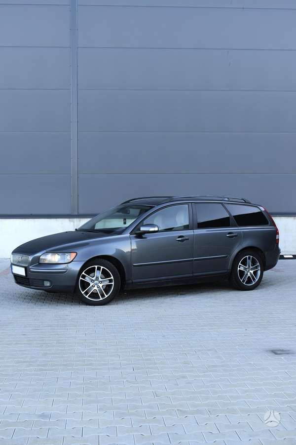 Volvo V50 2007 — photo 6