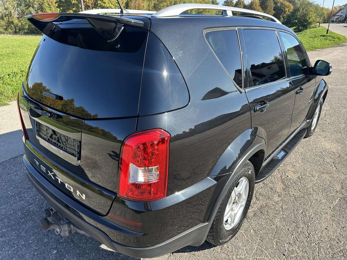 SsangYong Rexton 2015 — photo 10