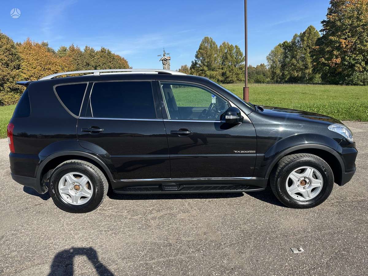 SsangYong Rexton 2015 — photo 8