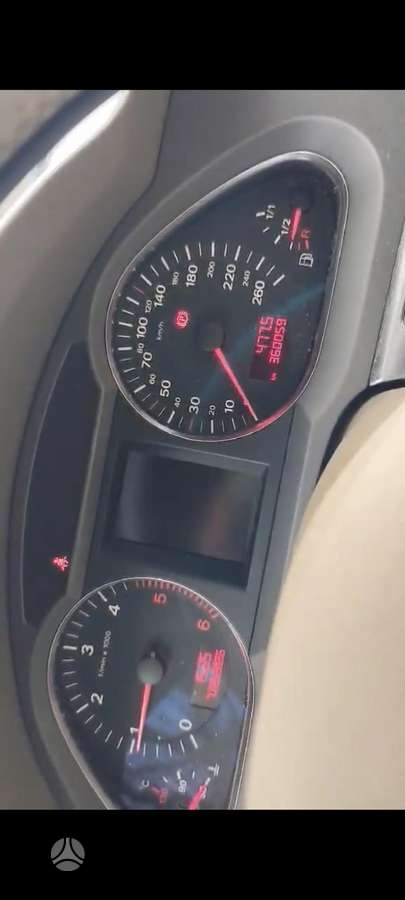 Audi A6 2006 — photo 26