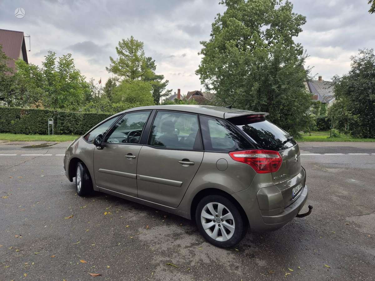 Citroen C4 2007 — двигун 1560 cm³, 109 HP (80kW)