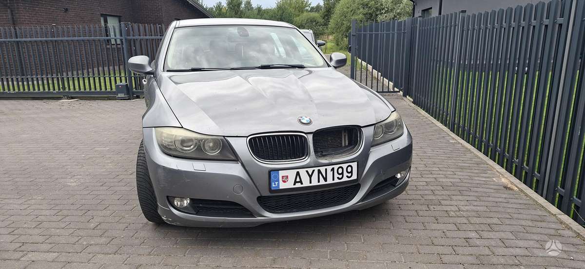 BMW 320 2009 — engine 1995 cm³, 177 HP (130kW)