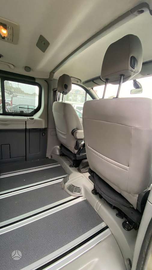 Renault Trafic 2007 — фото 10