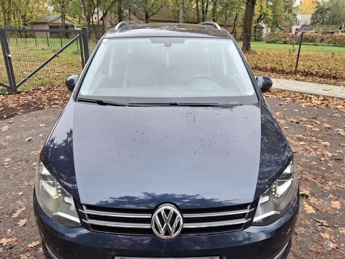 Volkswagen Sharan 2011 — engine 2000 cm³, 170 HP (125kW)