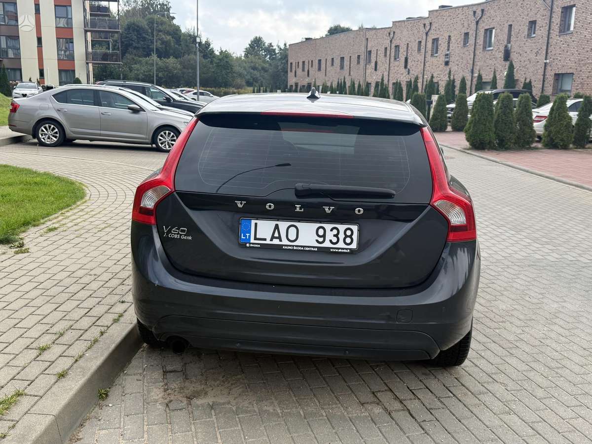 Volvo V60 2014 — photo 5