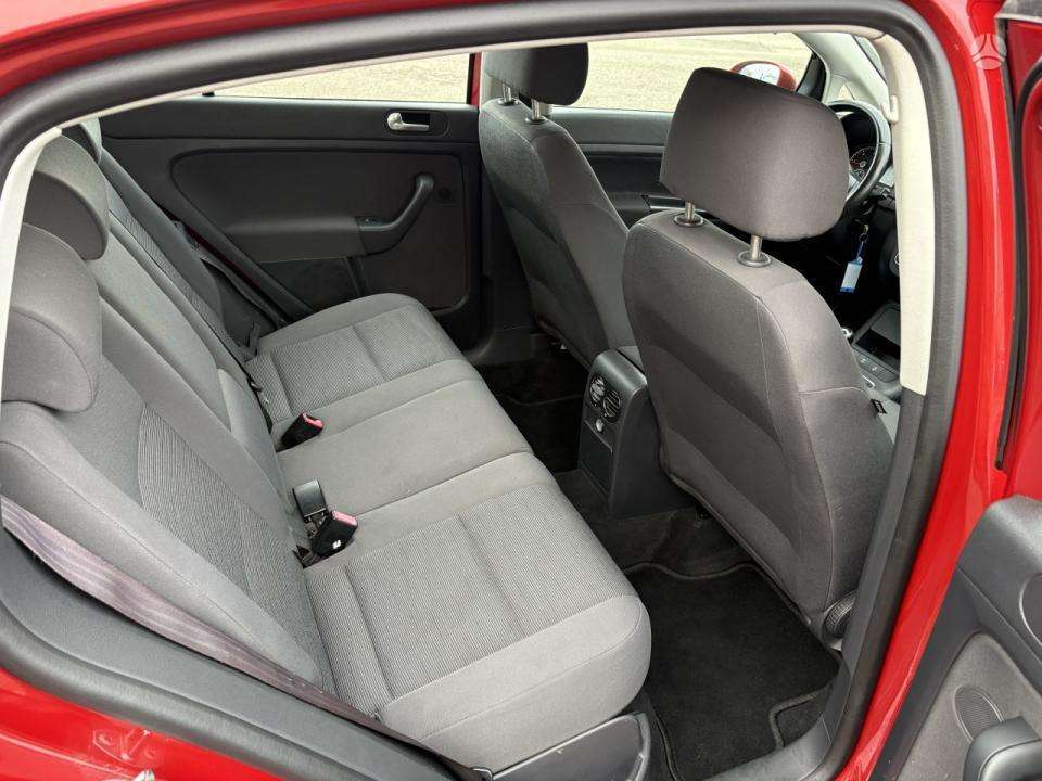 Volkswagen Golf 2010 — photo 9
