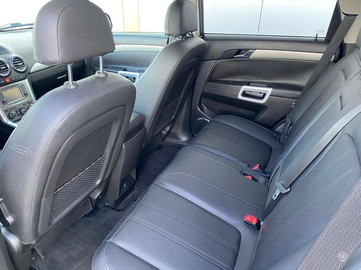 Opel Antara 2014 — photo 17