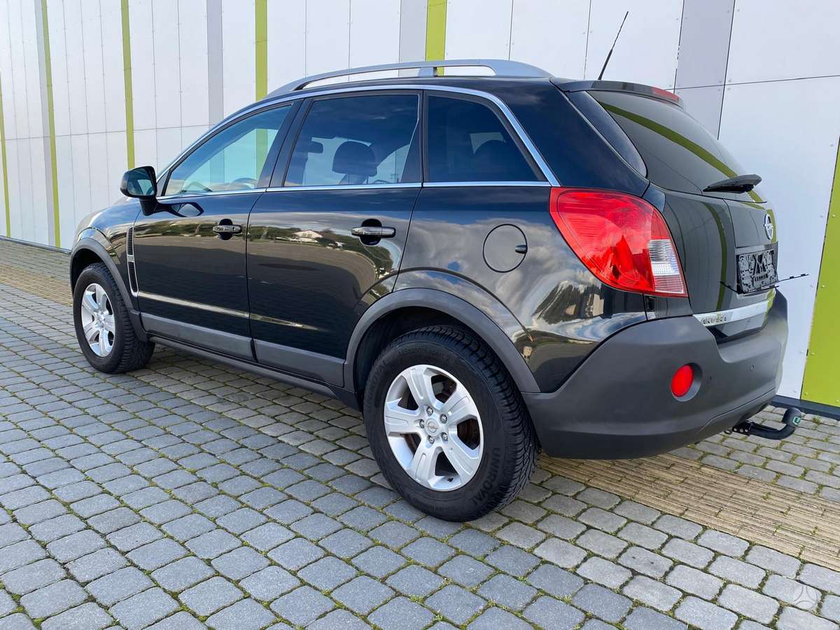 Opel Antara 2014 — interior