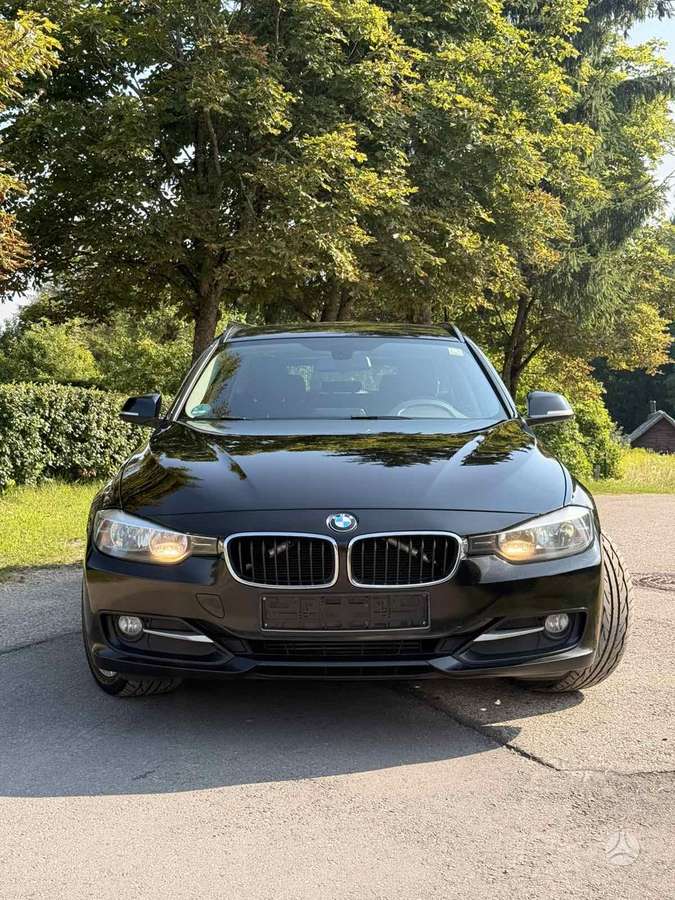 BMW 320 2013 — photo 21