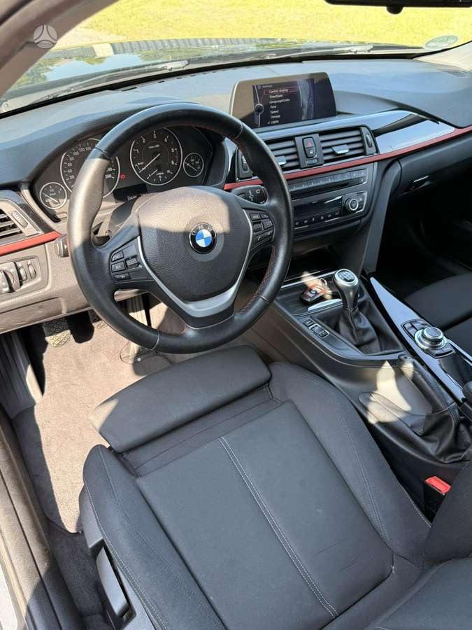 BMW 320 2013 — photo 29