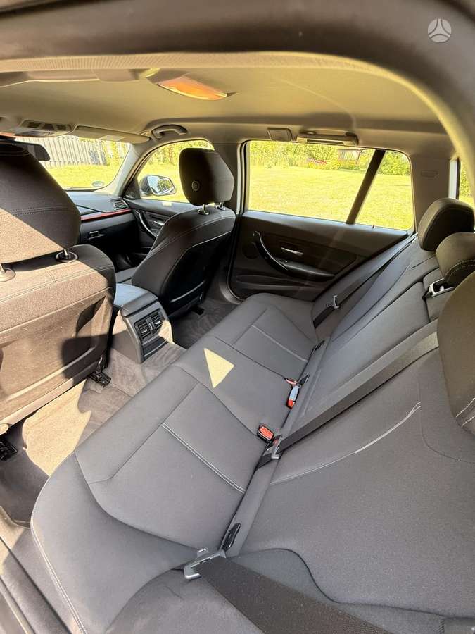 BMW 320 2013 — photo 31