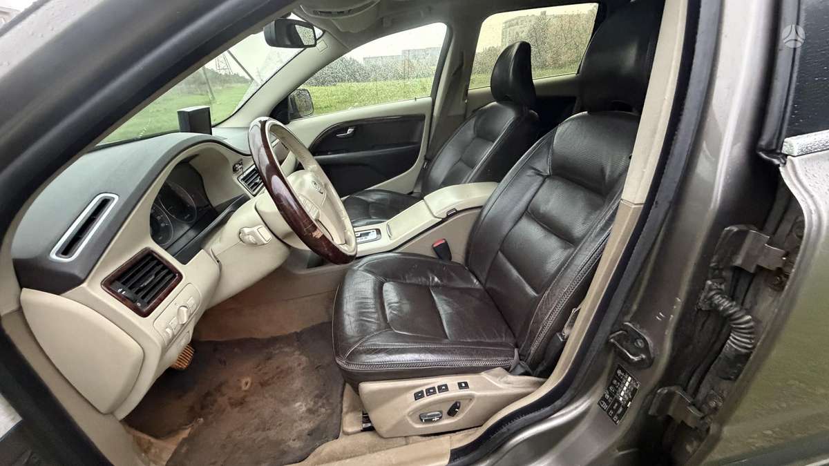 Volvo XC70 2008 — photo 15