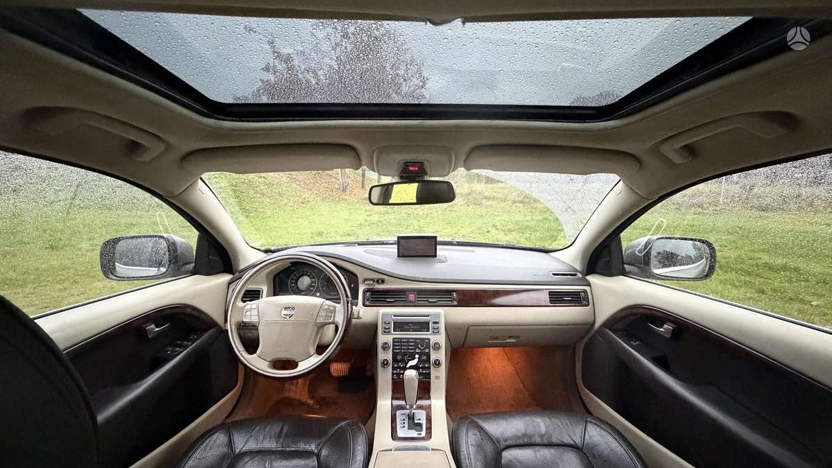 Volvo XC70 2008 — photo 17