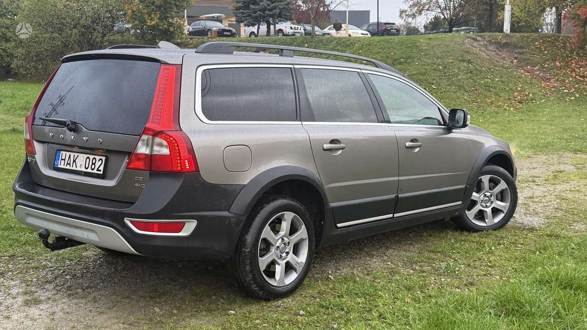 Volvo XC70 2008 — photo 9