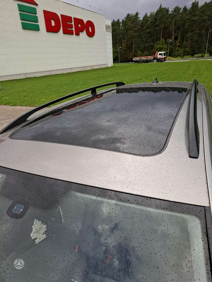 Volkswagen Passat 2012 — photo 16