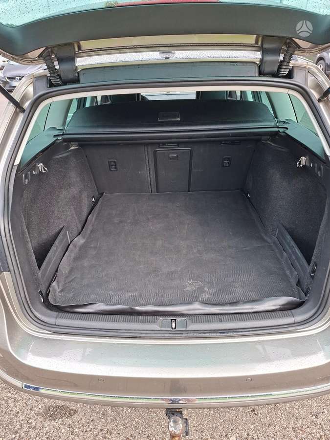 Volkswagen Passat 2012 — photo 21