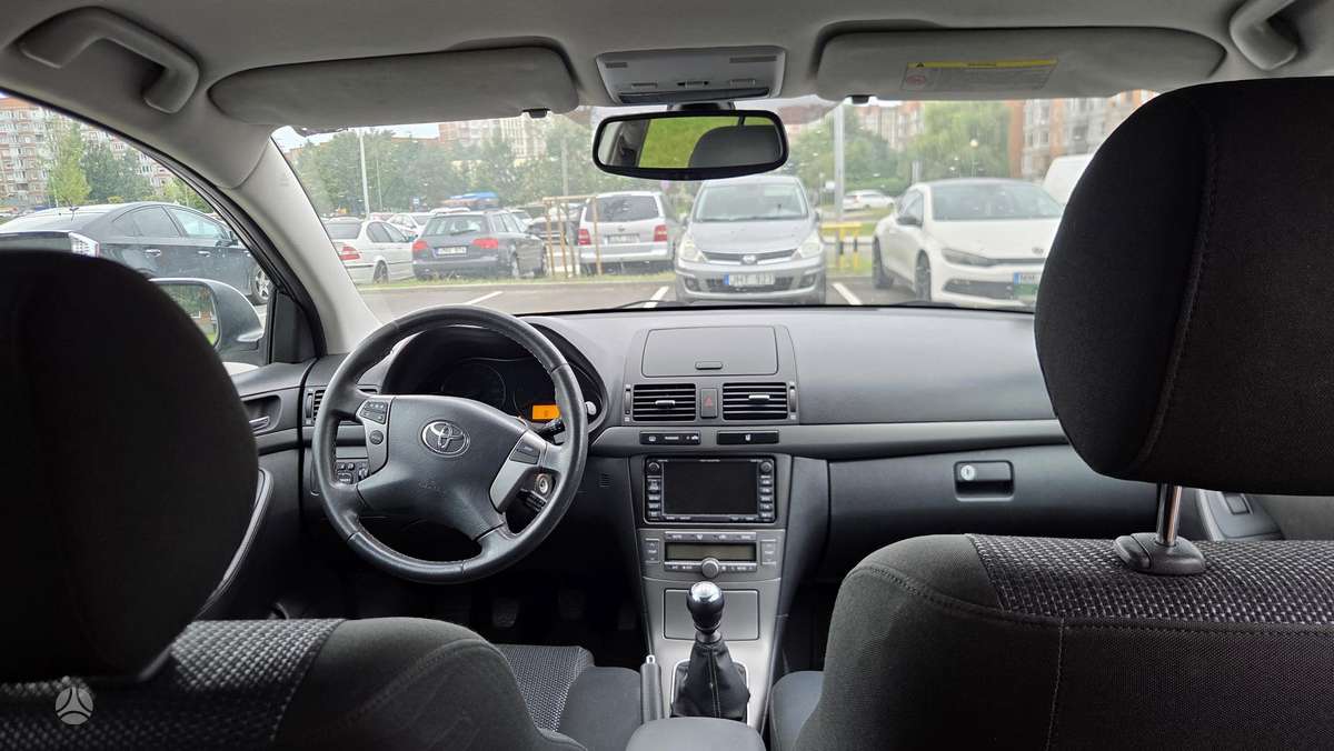 Toyota Avensis 2008 — photo 10