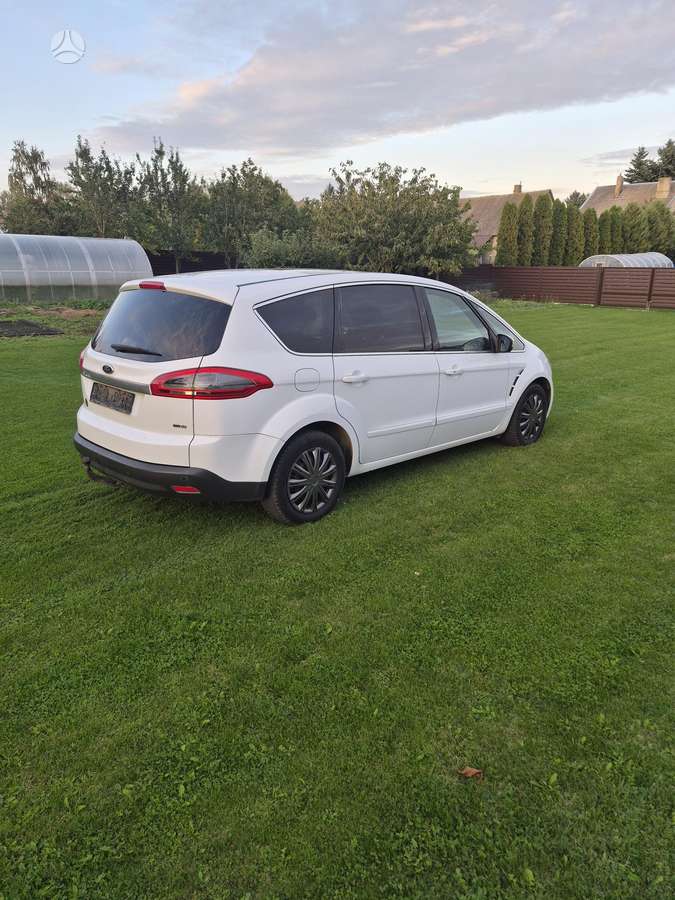 Ford S-MAX 2011 — photo 5