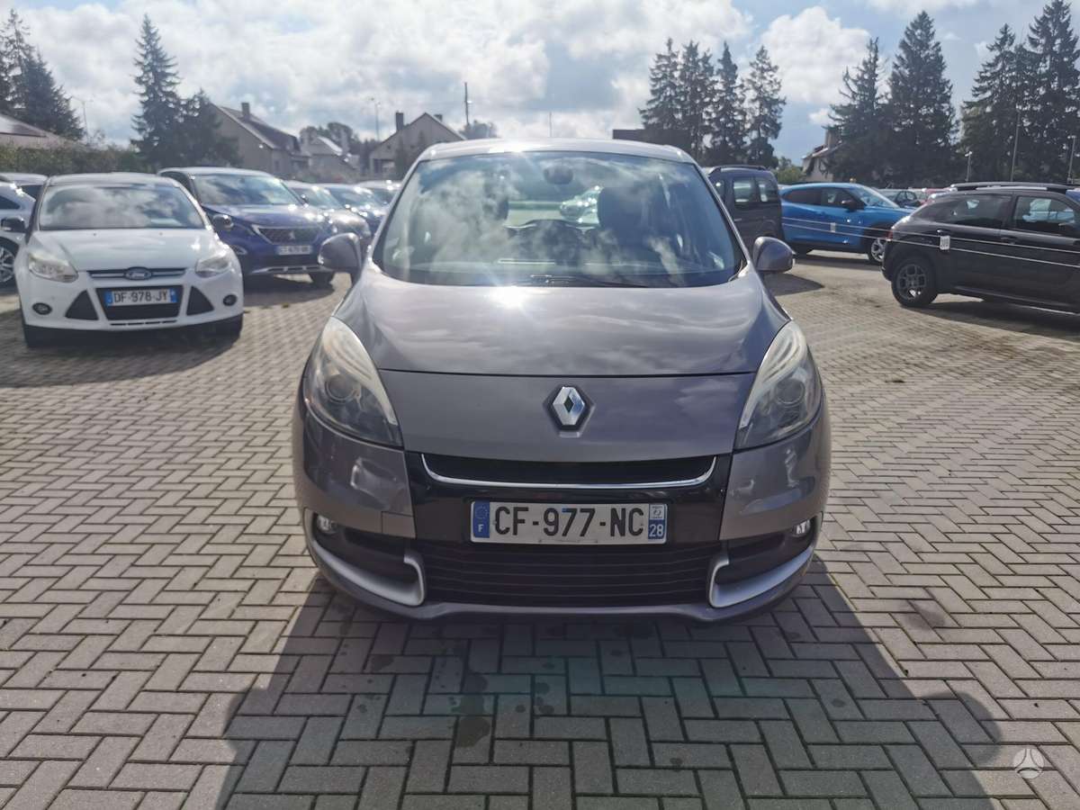 Renault Scenic 2012 — photo 6