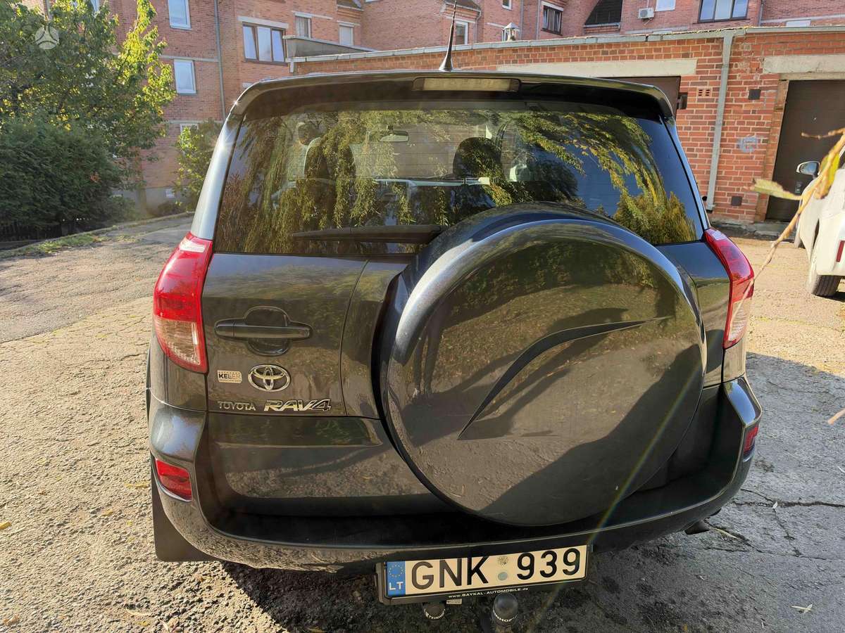 Toyota RAV4 2006 — photo 6