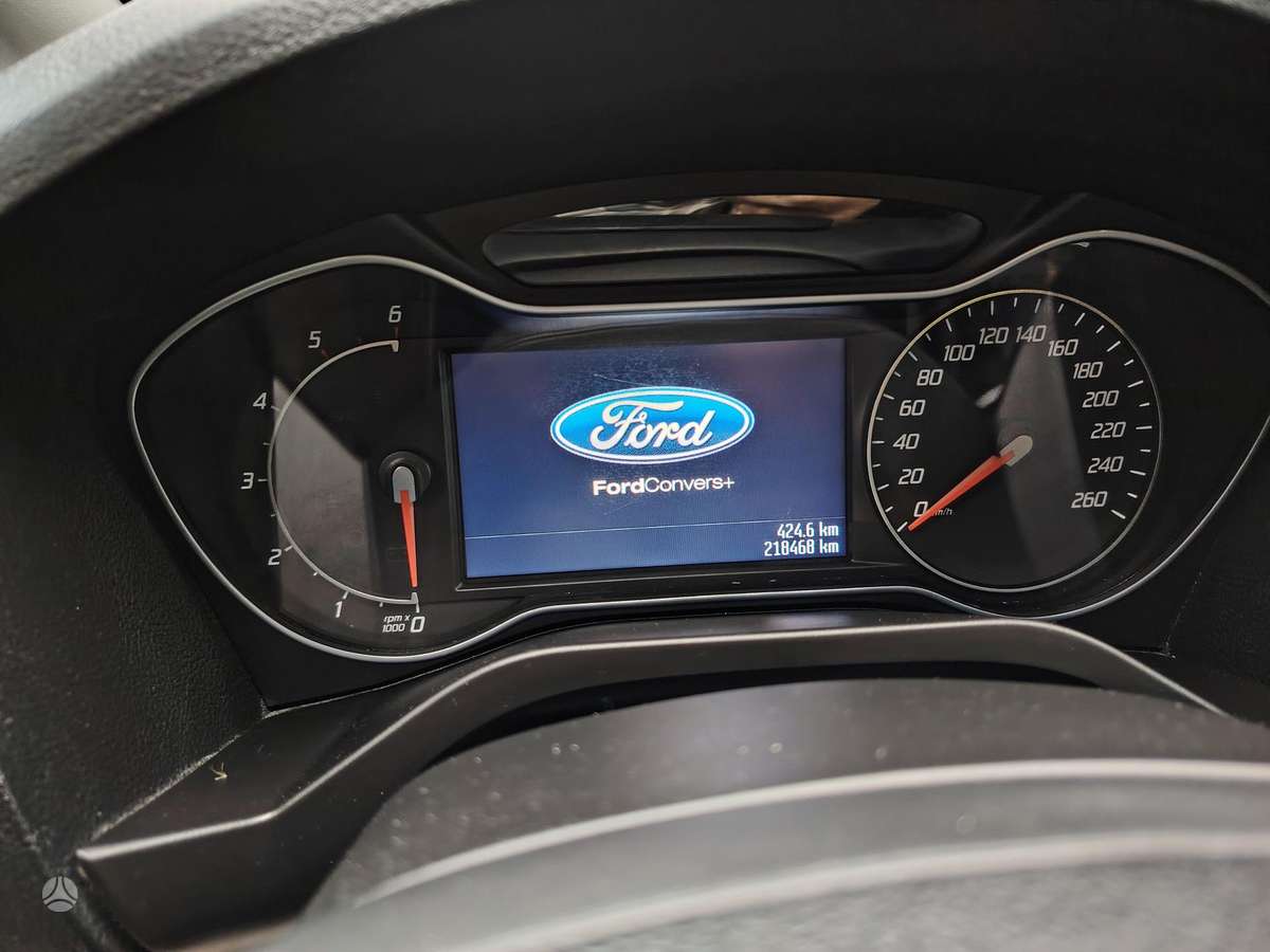 Ford S-MAX 2011 — фото 11