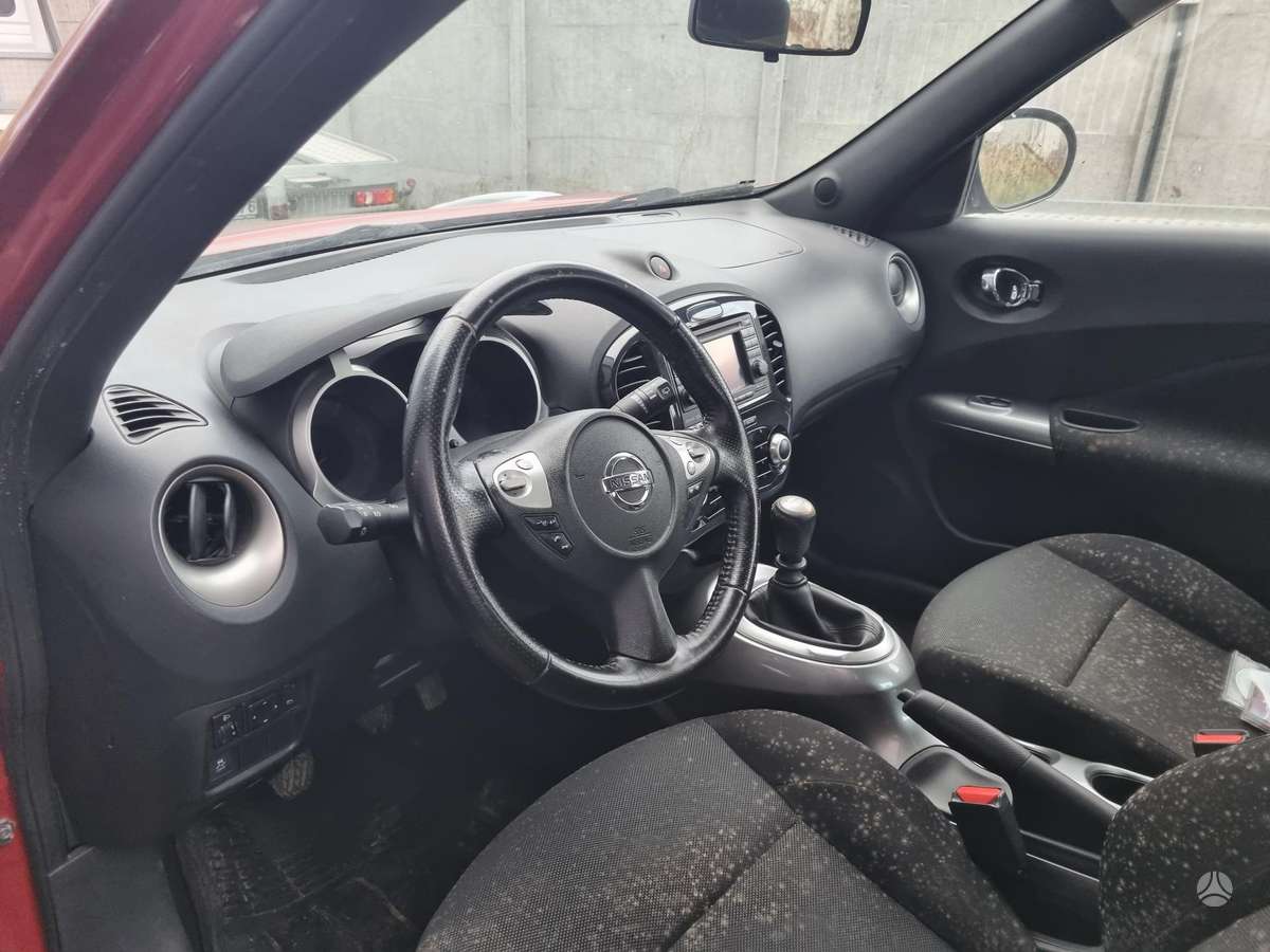 Nissan Juke 2011 — photo 6