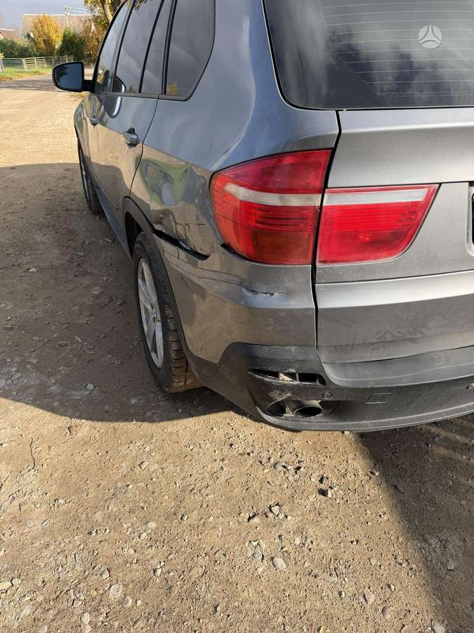 BMW X5 2008 — photo 7