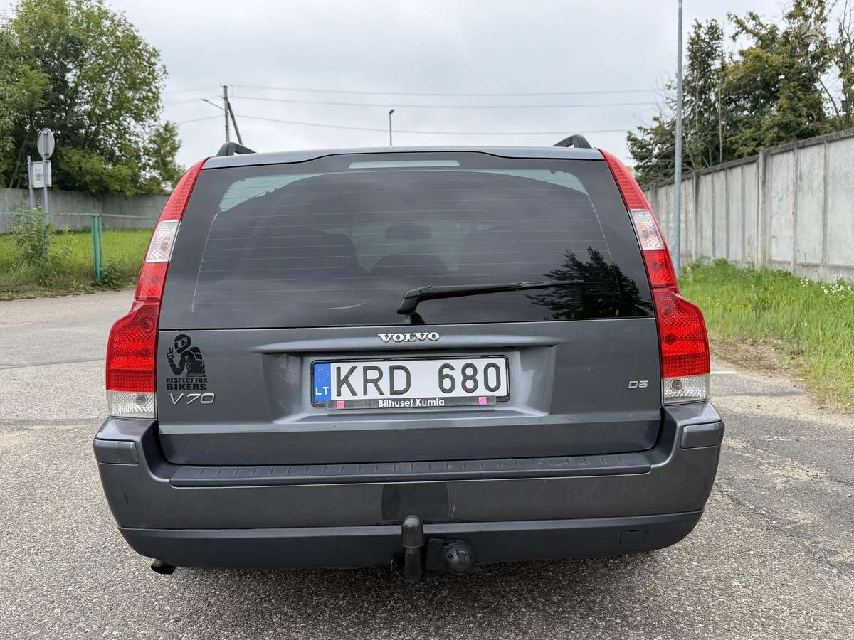 Volvo V70 2005 — photo 7