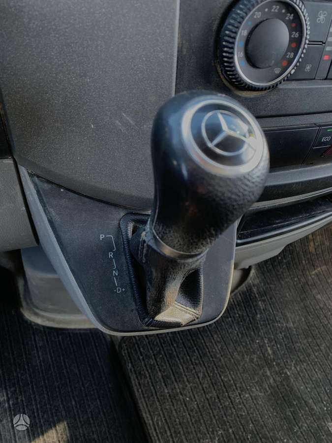 Mercedes-Benz Sprinter 2013 — photo 13
