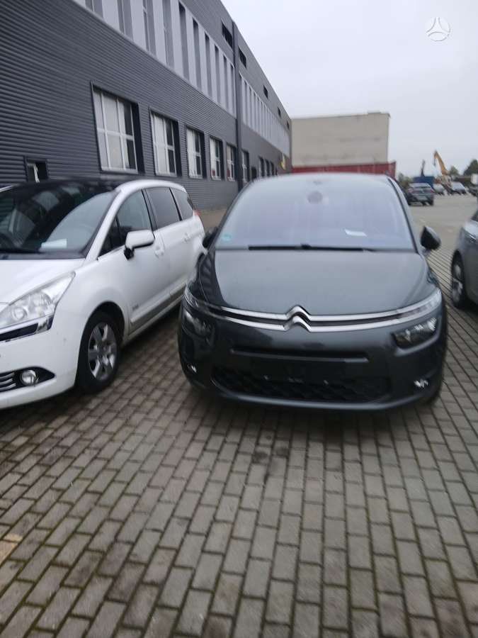 Citroen Grand 2013 — photo 10