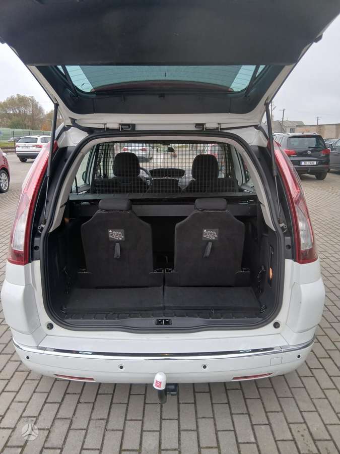 Citroen Grand 2013 — interior