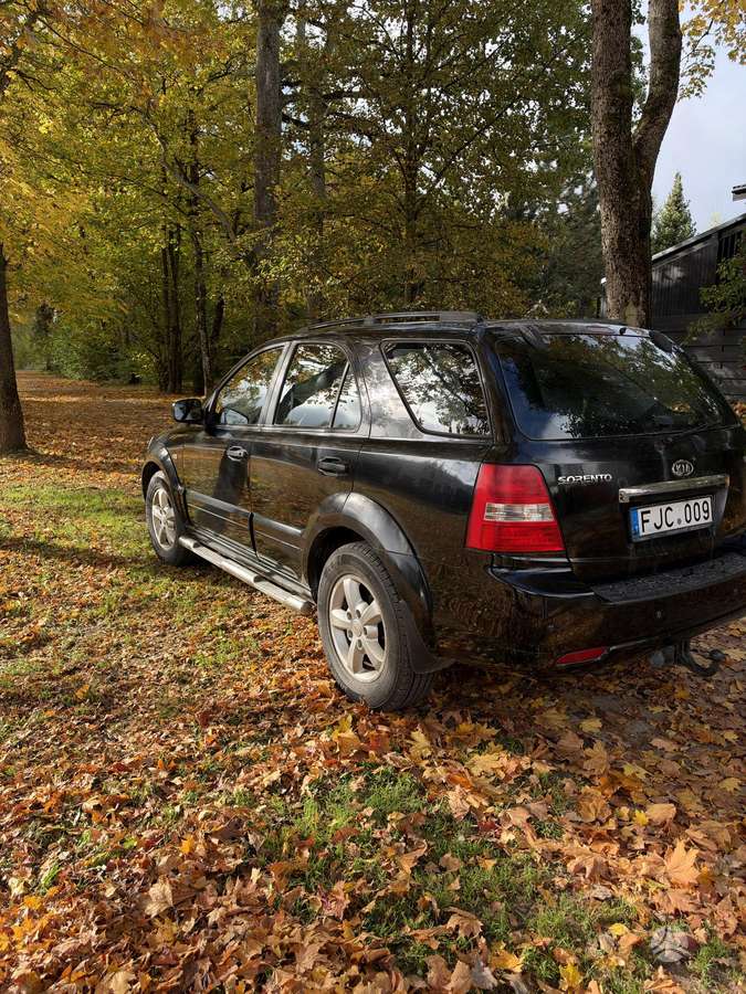 Kia Sorento 2006 — салон