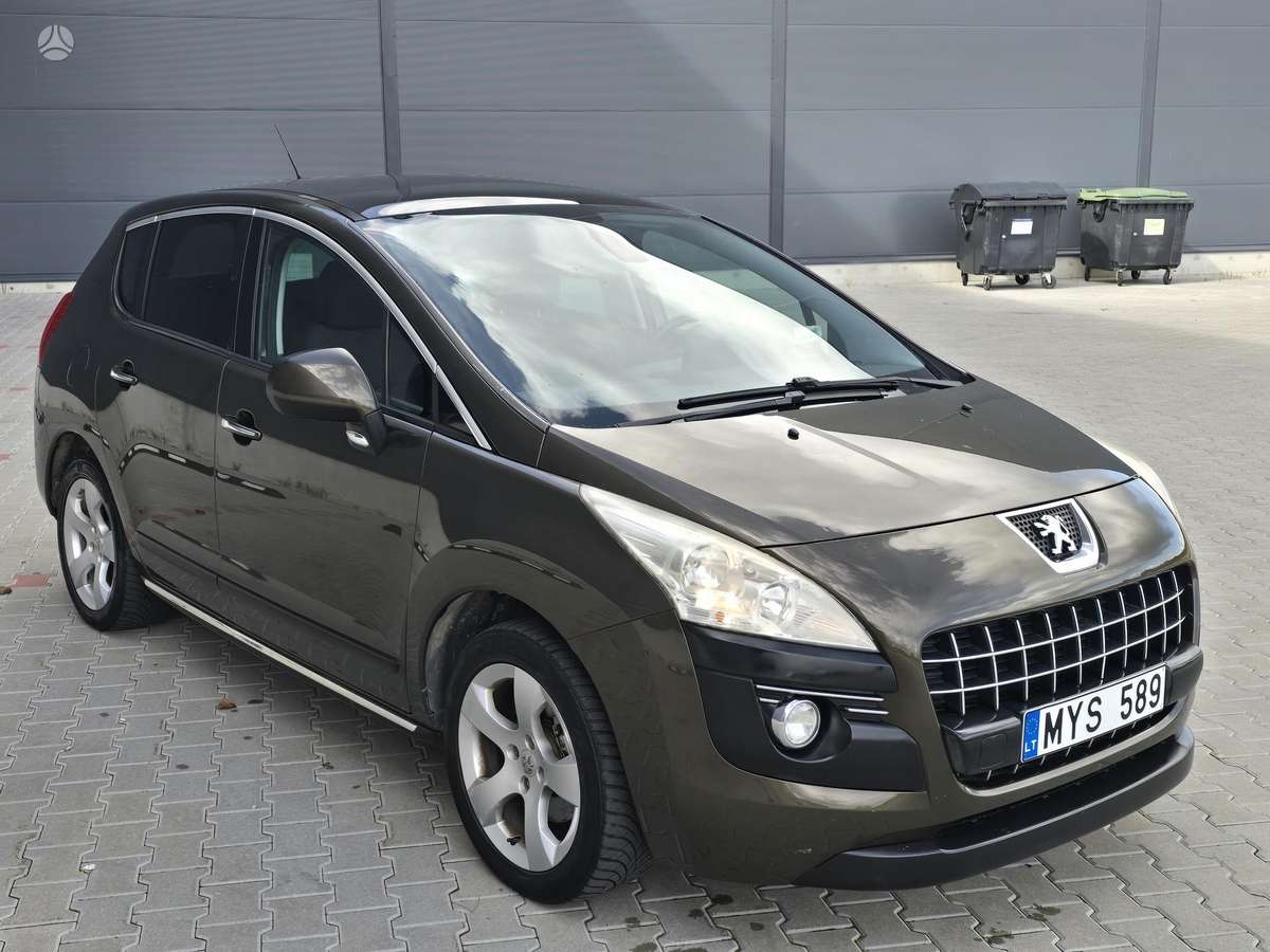 Peugeot 3008 2009 — interior