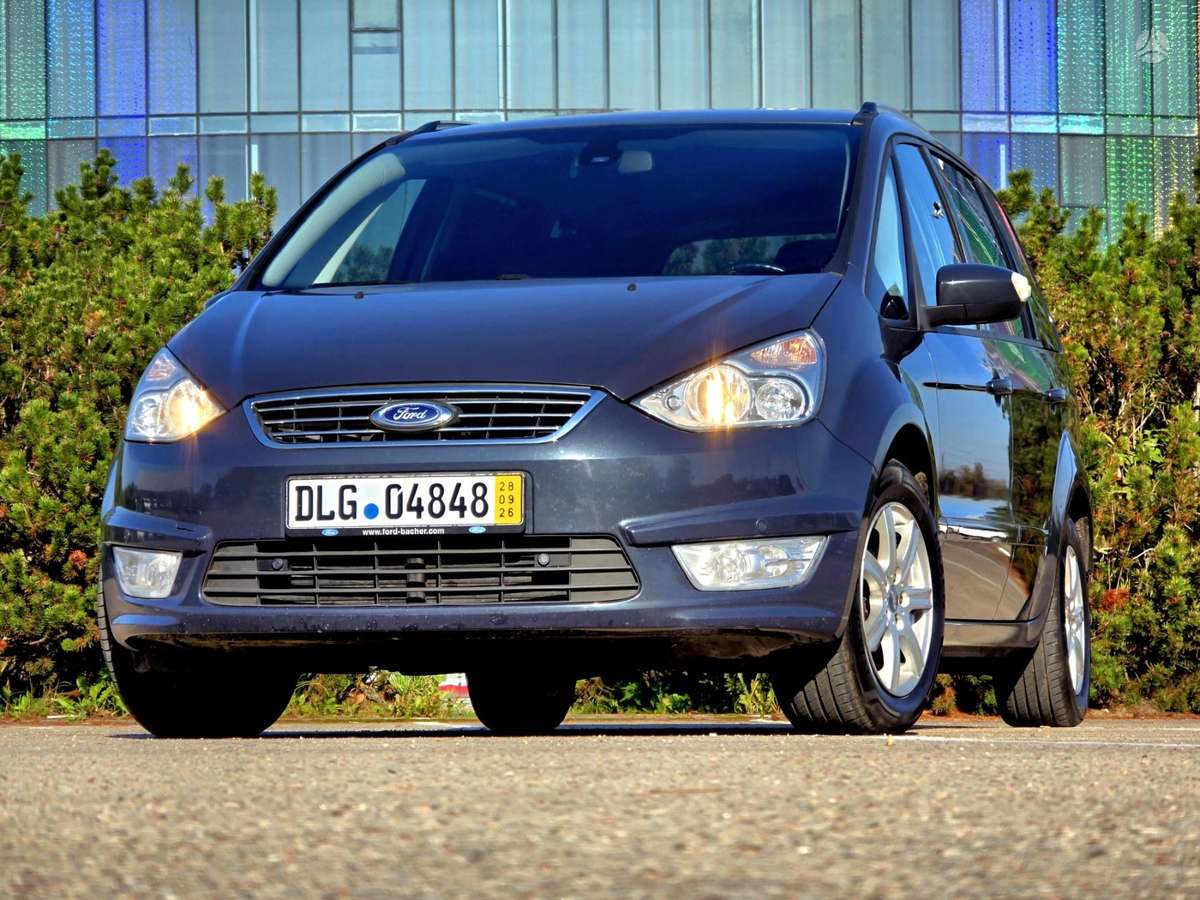 Ford Galaxy 2014 — салон
