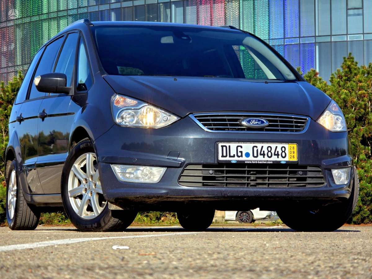 Ford Galaxy 2014 — фото 5