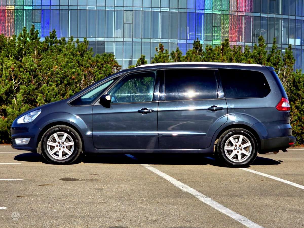 Ford Galaxy 2014 — фото 7
