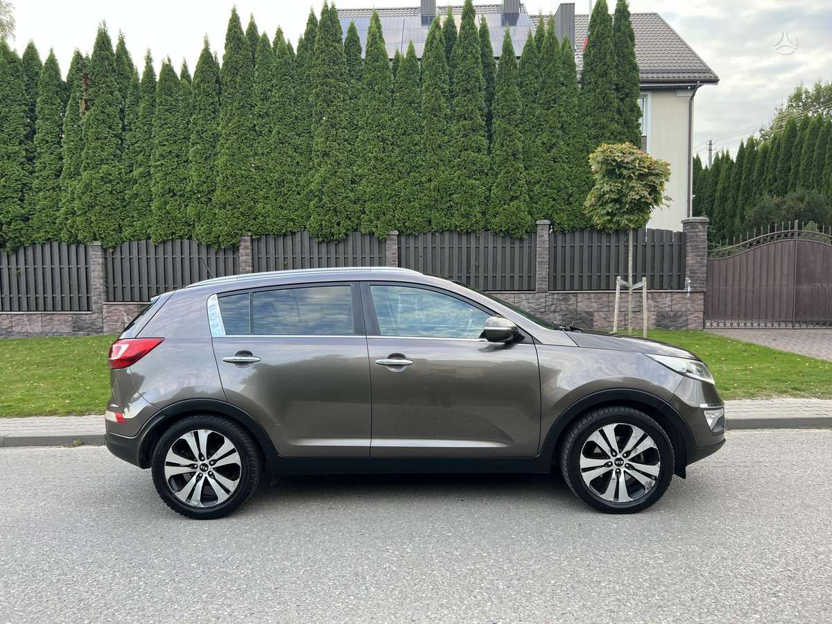 Kia Sportage 2011 — photo 5