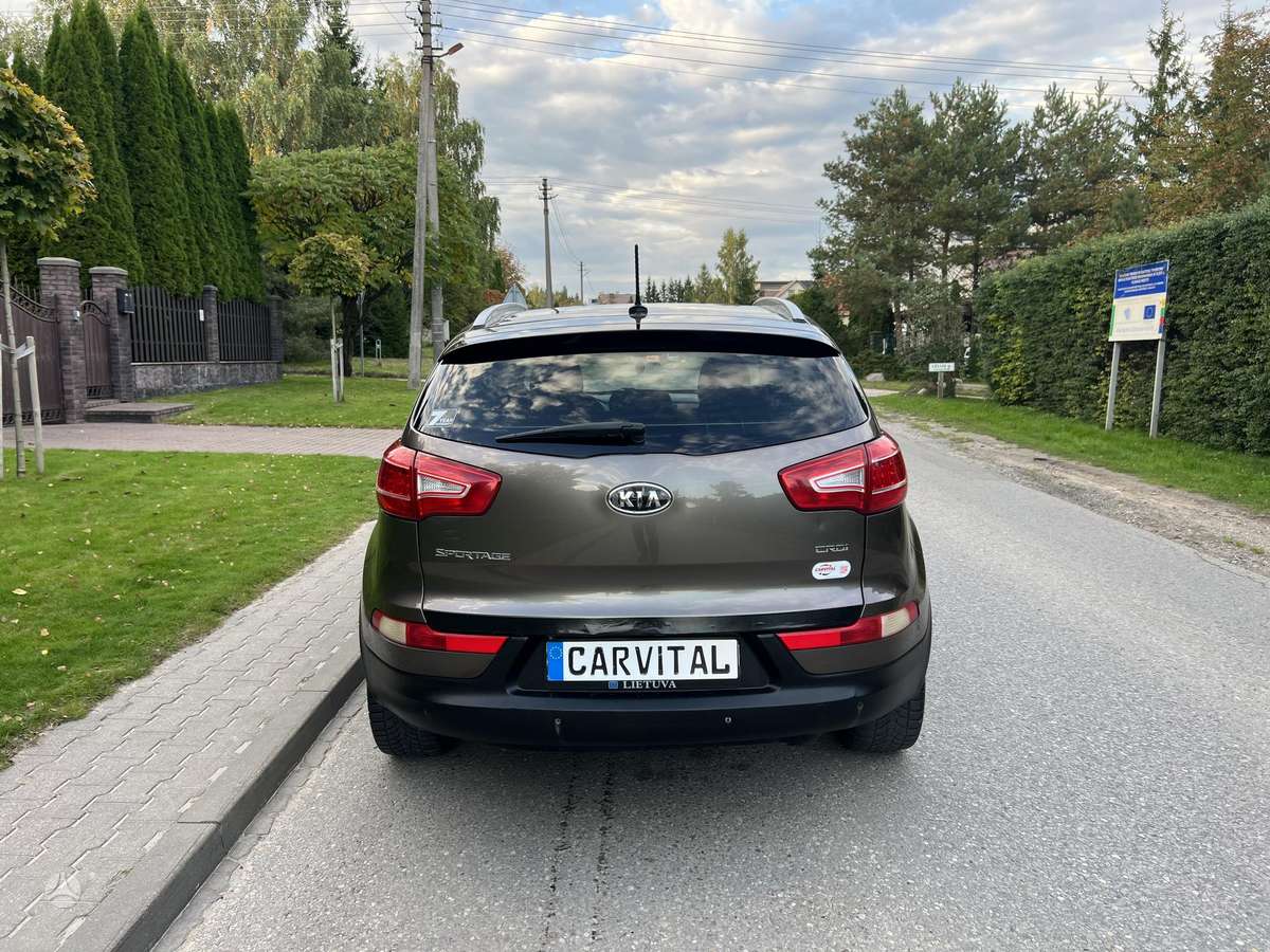 Kia Sportage 2011 — photo 8