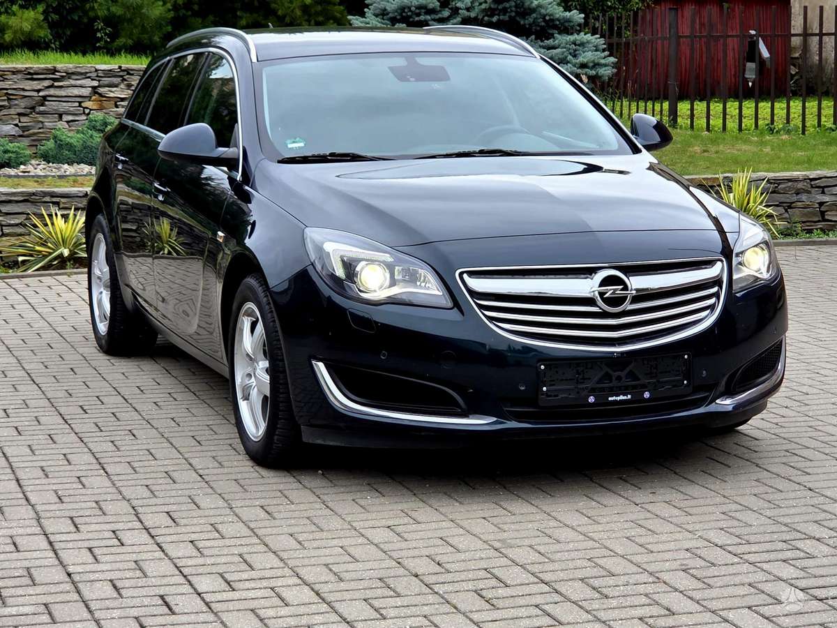 Opel Insignia 2014 — photo 14