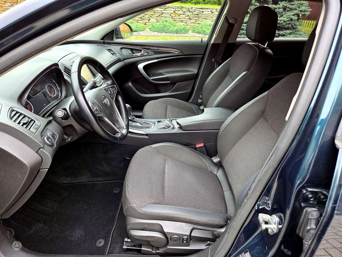 Opel Insignia 2014 — photo 22