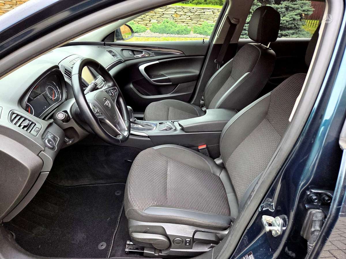 Opel Insignia 2014 — photo 23