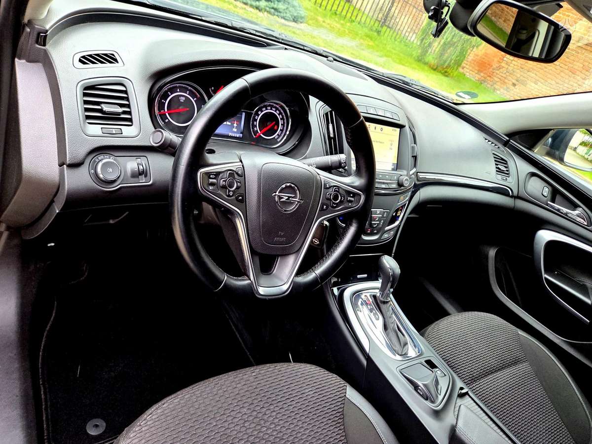 Opel Insignia 2014 — photo 30