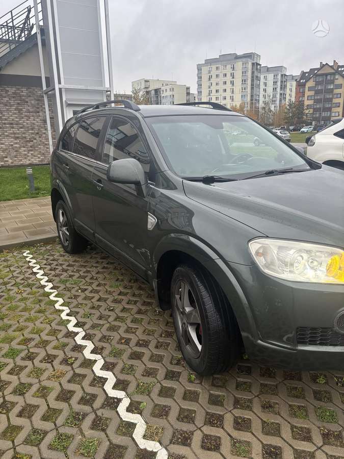 Chevrolet Captiva 2008 — салон