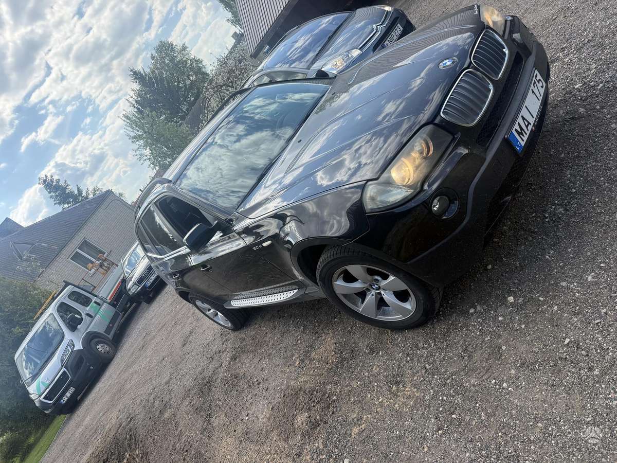 BMW X3 2007 — салон